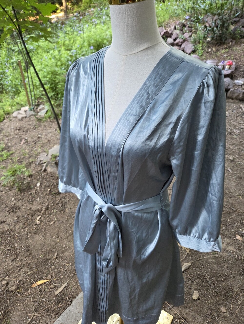 Victorias Secret Satin Light Blue‎ Robe Size Medium - Picture 3 of 5